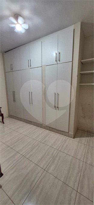 Casa à venda com 3 quartos em Jardim do Carmo, Araraquara, SP