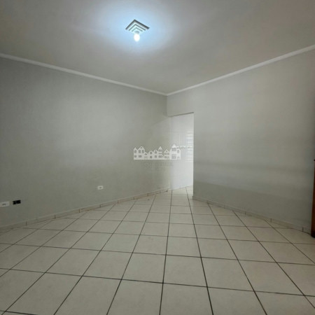 Casa para alugar com 2 quartos, sendo 1 suíte, em Ponte, Atibaia, SP