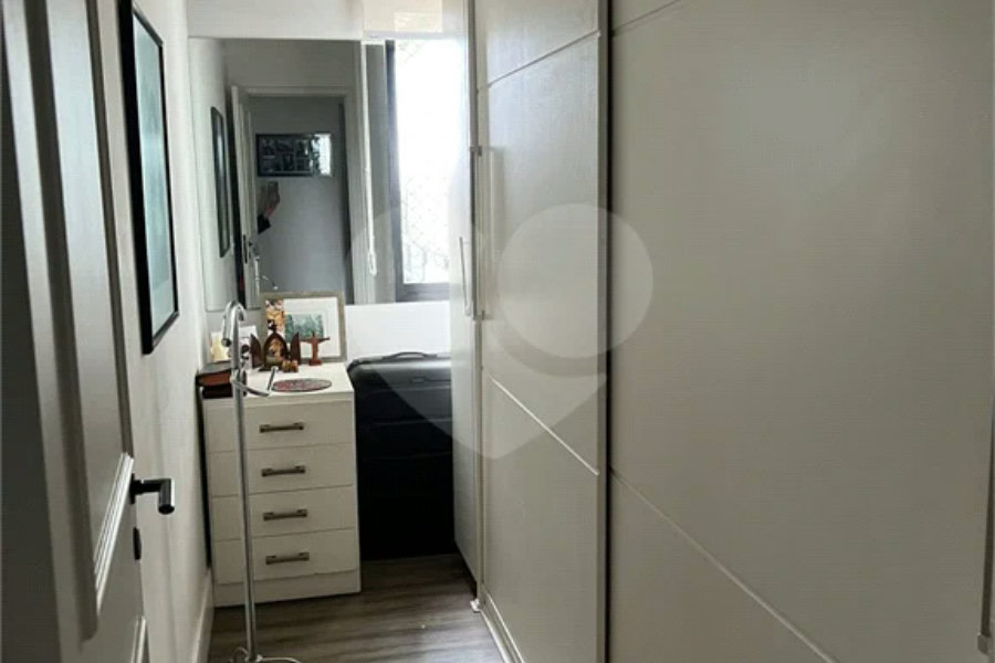 Apartamento na Vila Mascote 3 dormitórios , reformado.