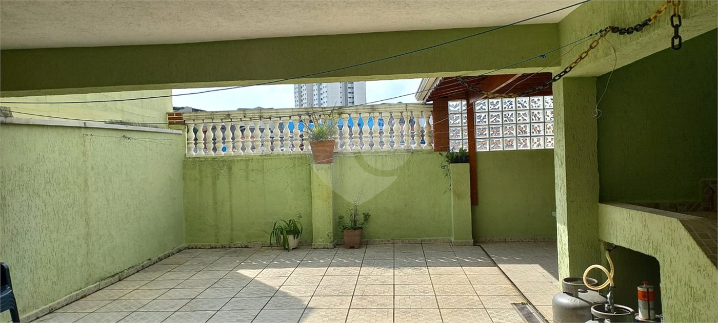 Sobrado à venda com 3 quartos, sendo 1 suíte, em Vila Ema, São Paulo, SP