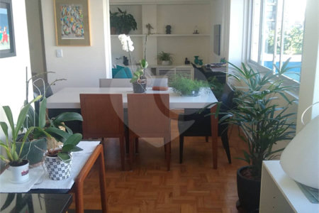 Apartamento à venda com 2 quartos, sendo 1 suíte, em Cerqueira César, São Paulo, SP