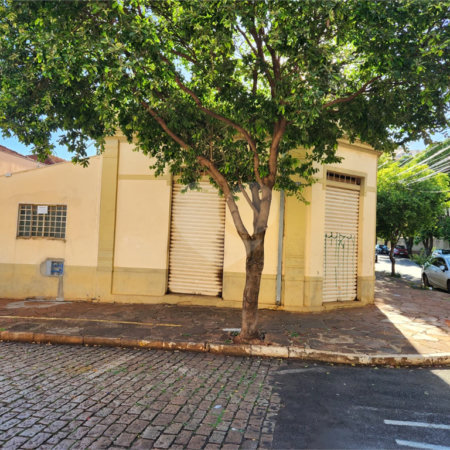 Casa à venda com 5 quartos em Jardim Ártico, Araraquara, SP