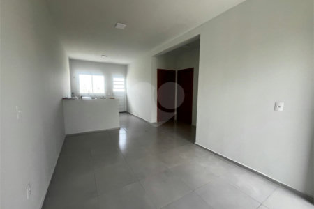 Casa à venda com 2 quartos em Parque Itapê, Itapetininga, SP