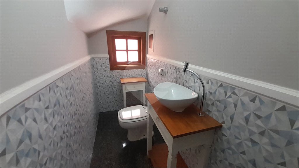 Sobrado à venda com 3 quartos, sendo 1 suíte, em Jardim Prudência, São Paulo, SP