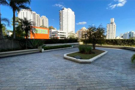 Apartamento à venda com 3 suítes em Vila Andrade, São Paulo, SP