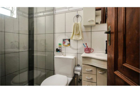 Prédio à venda com 5 quartos em Santa Teresinha, São Paulo, SP