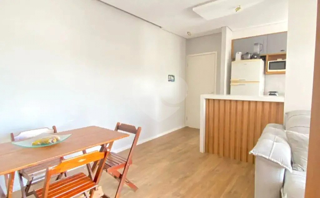 Apartamento à venda com 2 quartos, sendo 1 suíte,  em Aparecidinha, Sorocaba, SP