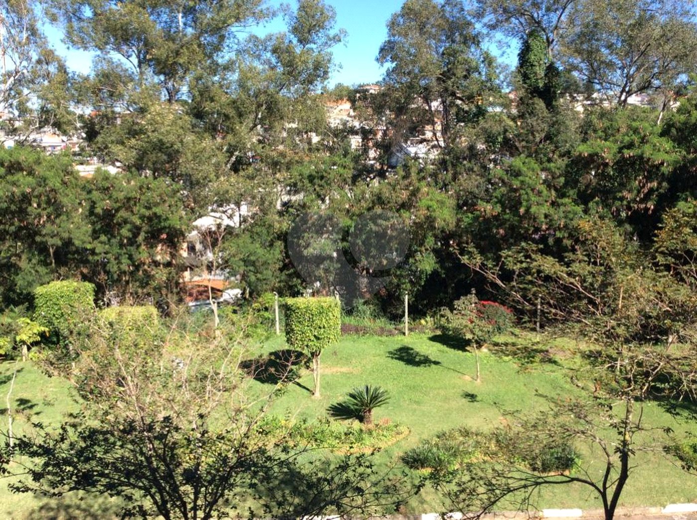 Casa à venda com 2 quartos, sendo 1 suíte,  no condomínio Villas de São Francisco I, São Paulo - SP