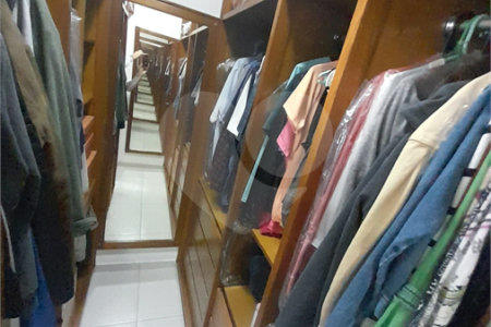 Casa à venda com 4 quartos, sendo 1 suíte, em Vila Guarani, Jundiaí, SP