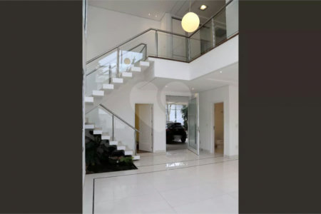 Casa à venda com 3 suítes no condomínio Residencial Morumbi, São Paulo - SP