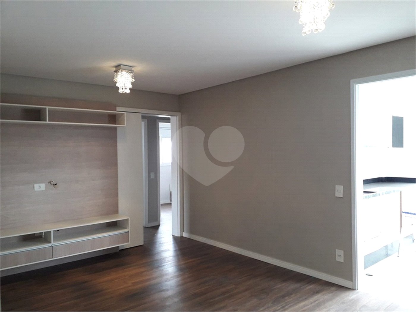 Apartamento à venda com 3 quartos, sendo 1 suíte, em Jardim Umarizal, São Paulo, SP