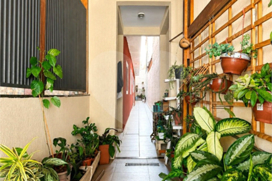Casa à venda com 5 quartos, sendo 1 suíte, em Parque Edu Chaves, São Paulo, SP