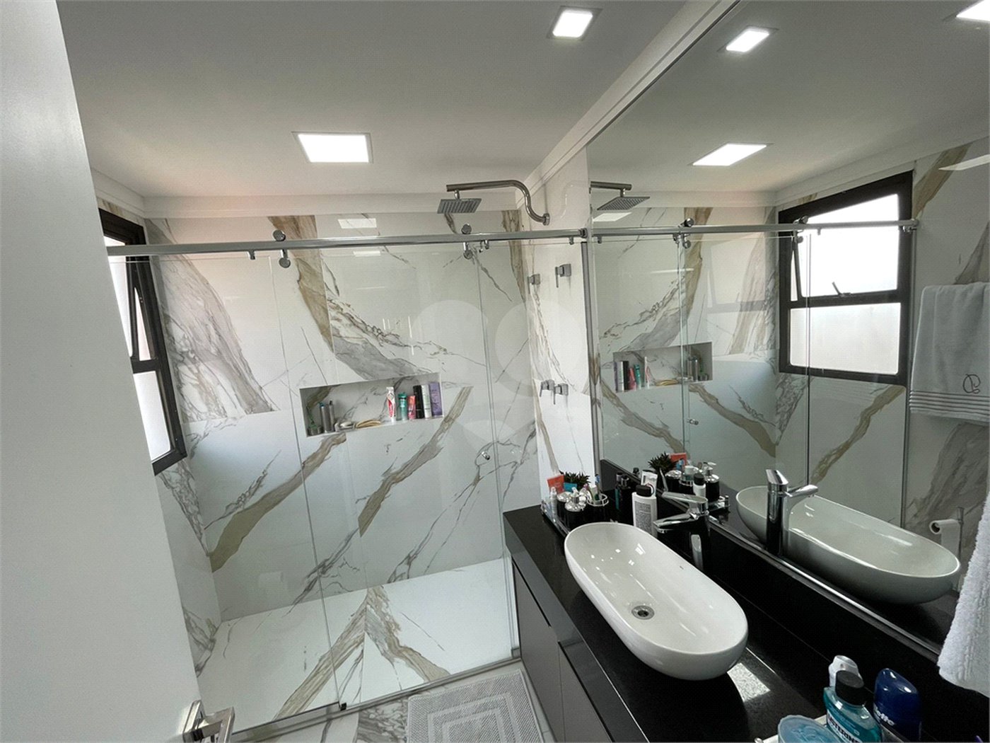 Apartamento à venda com 4 quartos, sendo 3 suítes, em Santana, São Paulo, SP