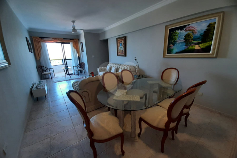 Apartamento à venda com 2 quartos, sendo 1 suíte, em Vera Cruz, Mongaguá, SP