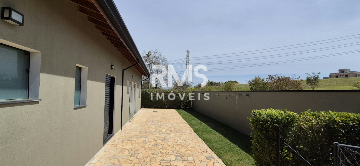 Casa à venda com 3 suítes no condomínio Santo Antonio ii, Itu - SP