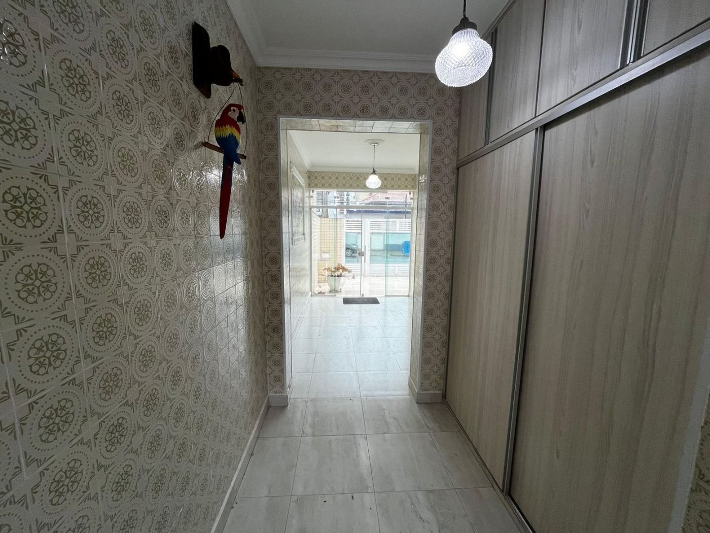Sobrado com 3 dormitórios à venda, 152 m² por R$ 1.700.000,00 - Embaré - Santos/SP
