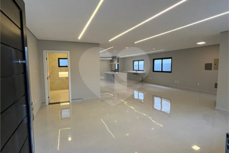 Casa à venda com 3 suítes em Parque Três Meninos, Sorocaba, SP