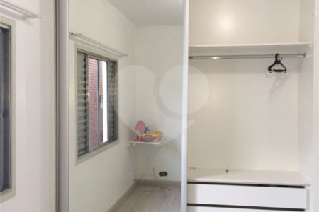 Casa à venda com 6 quartos, sendo 3 suítes, em Parque Jabaquara, São Paulo, SP