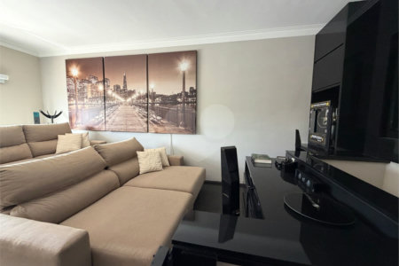 Triplex à venda com 4 suítes em Santa Teresinha, São Paulo, SP