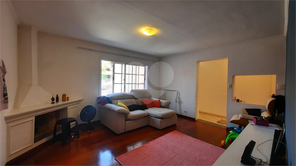 Casa de Vila à venda com 4 quartos, sendo 2 suítes, em Granja Julieta, São Paulo, SP