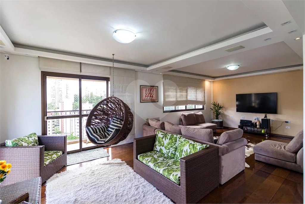 Apartamento à venda com 4 quartos, sendo 3 suítes, em Vila Andrade, São Paulo, SP
