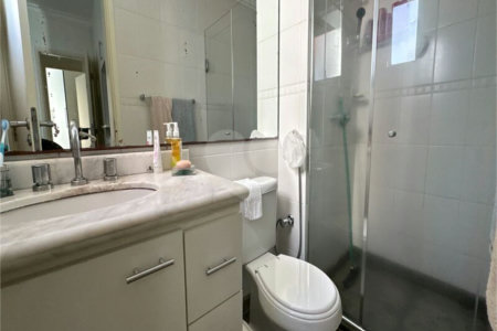 Apartamento à venda com 3 quartos, sendo 1 suíte, em Vila Gomes Cardim, São Paulo, SP