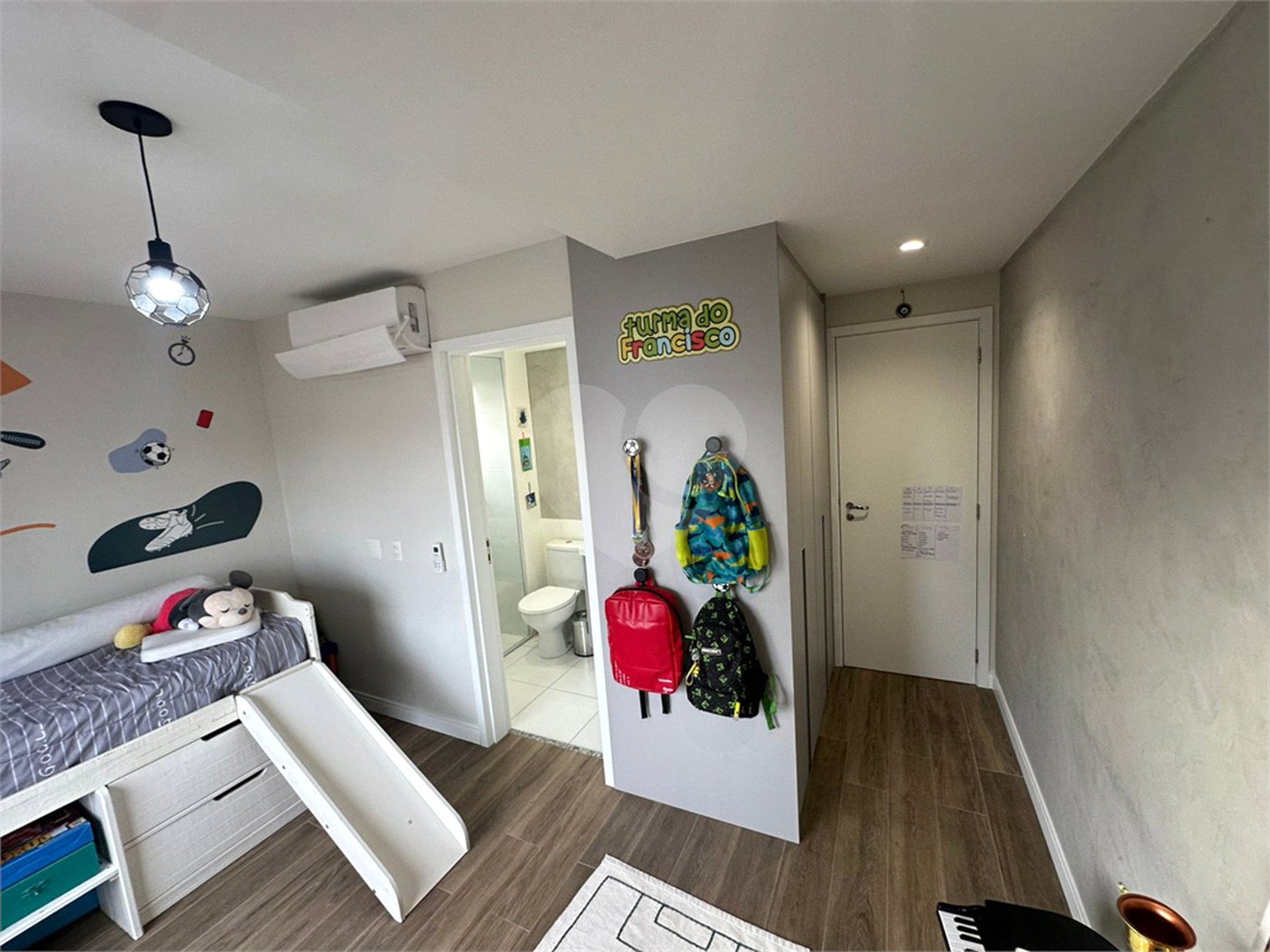 Apartamento à venda com 3 suítes em Vila Romana, São Paulo, SP