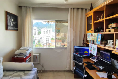 Apartamento à venda com 3 quartos, sendo 1 suíte, em Vila Isabel, Rio de Janeiro, RJ
