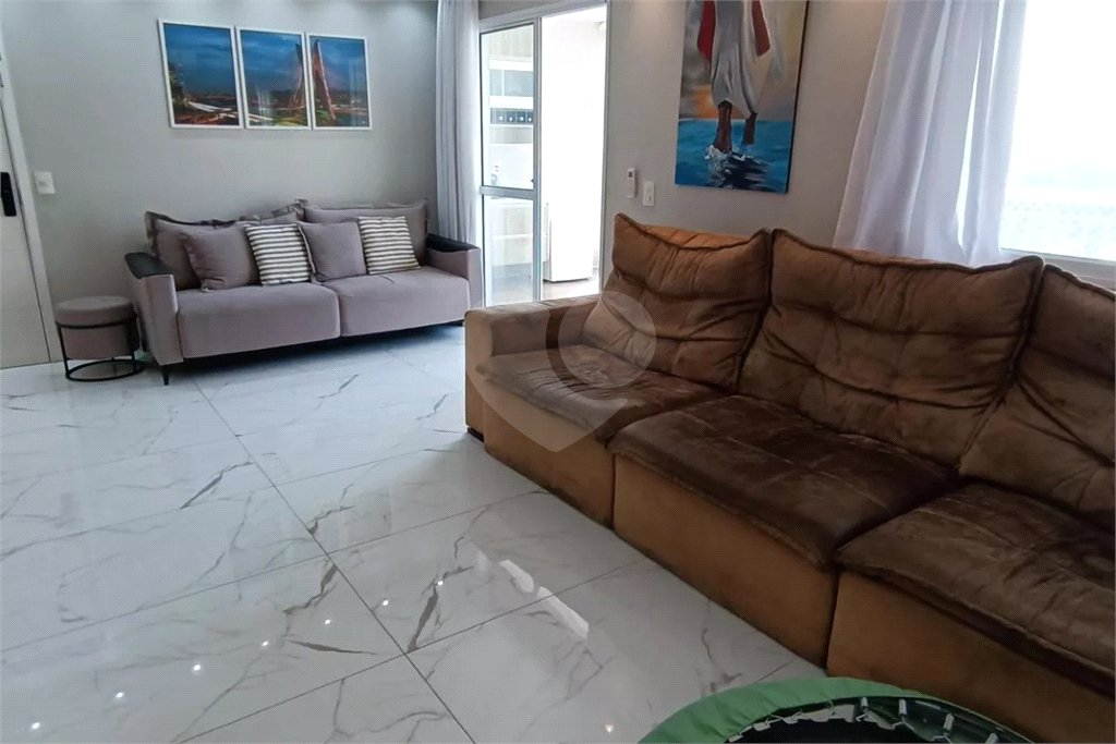 Apartamento à venda com 3 quartos, sendo 1 suíte,  em Jardim Vazani, São Paulo, SP