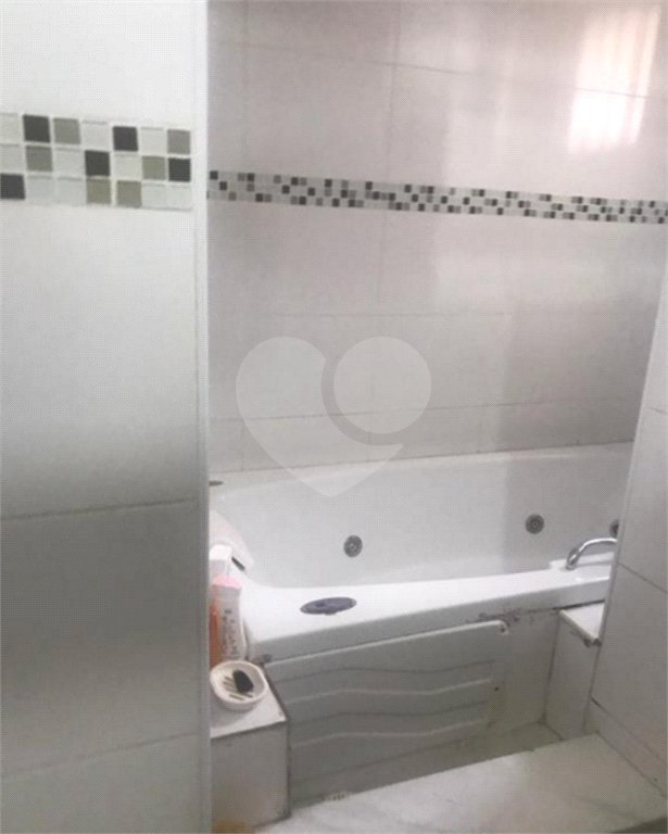 Sobrado à venda com 3 quartos, sendo 1 suíte, em Vila Jaguara, São Paulo, SP