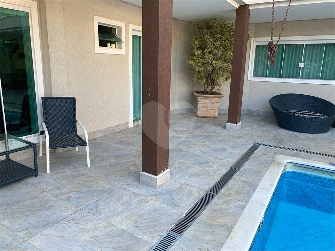 Casa à venda com 7 quartos, sendo 5 suítes, no condomínio Vivendas do Lago -, Sorocaba - SP
