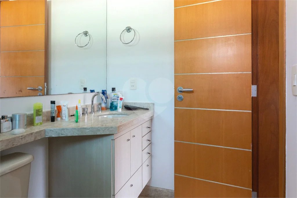 Sobrado à venda com 4 quartos, sendo 3 suítes,  em Mandaqui, São Paulo, SP