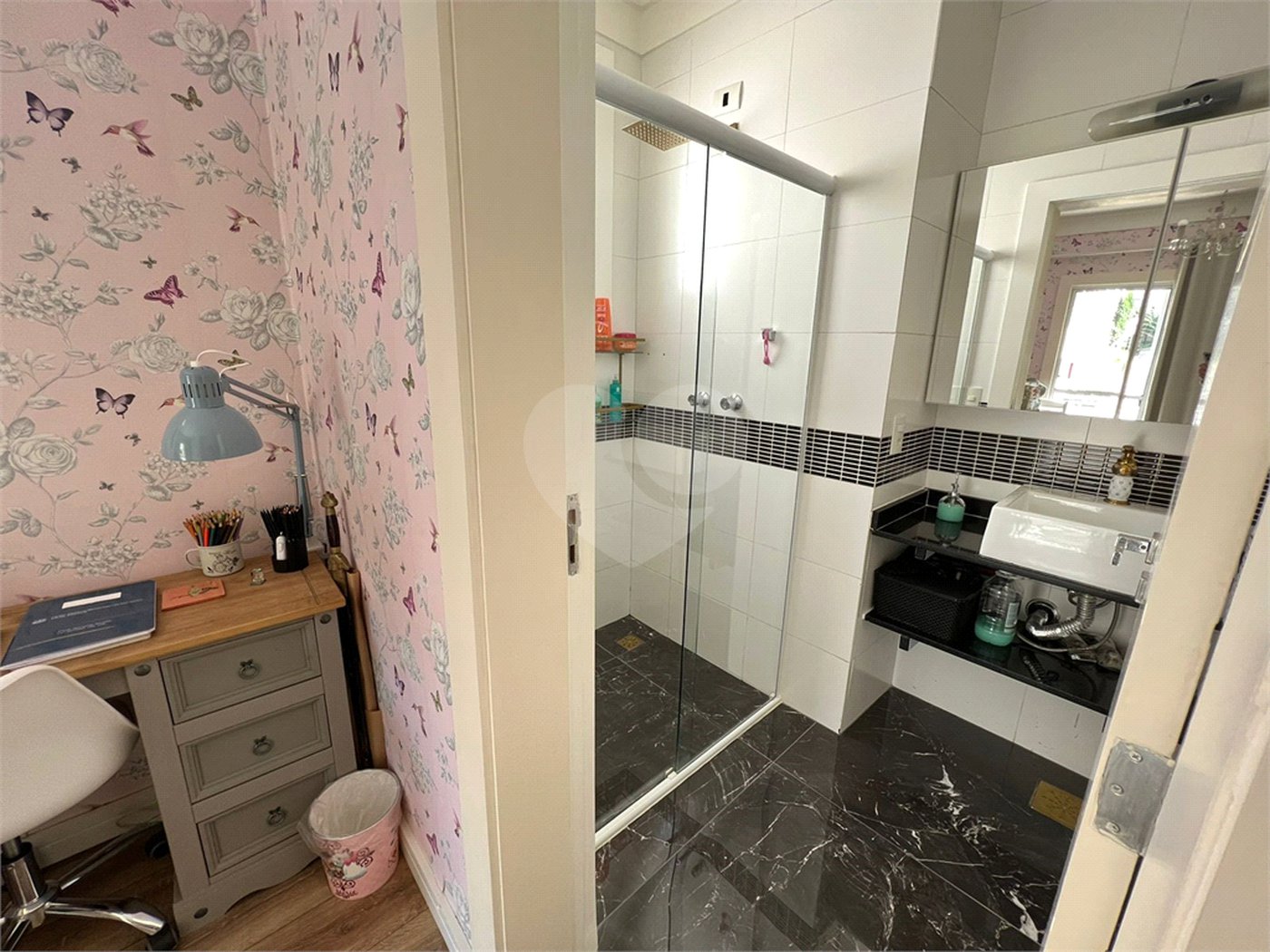 Casa à venda com 4 suítes no condomínio Bellagio, São Paulo - SP