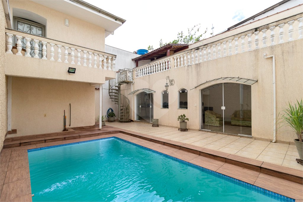 Casa à venda com 3 suítes em Mirandópolis, São Paulo, SP