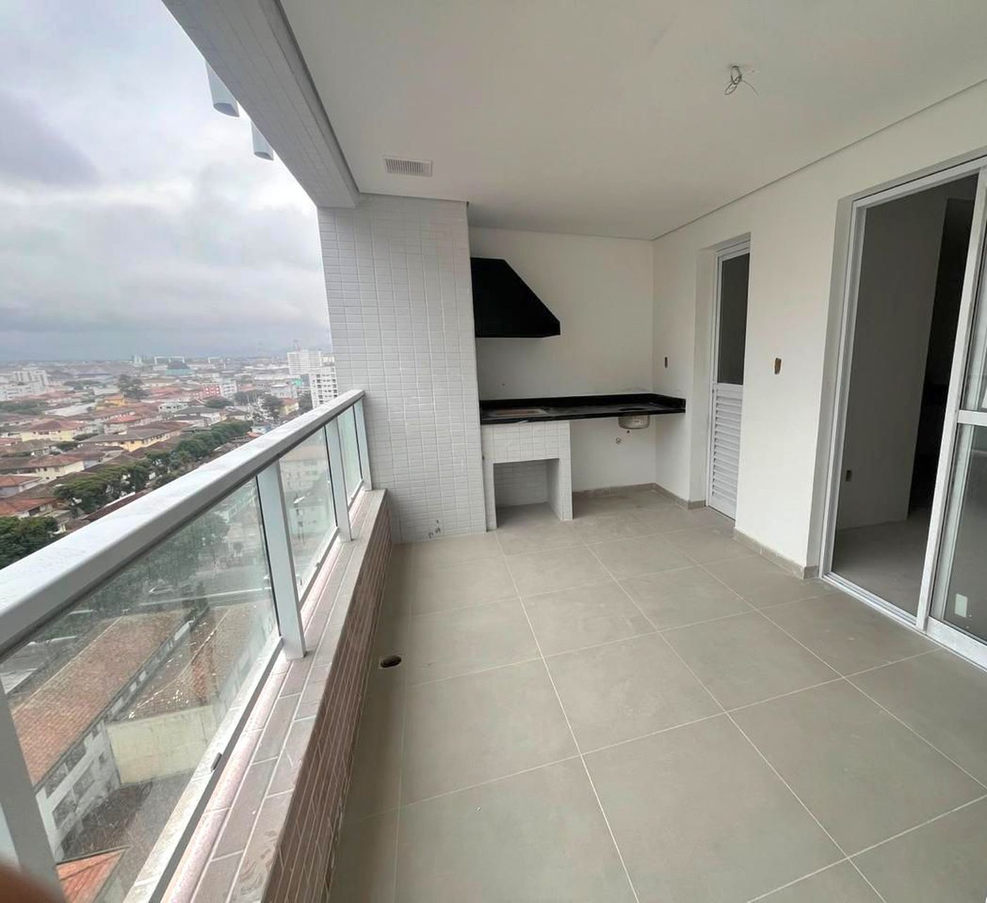 Apartamento à venda, 72 m² por R$ 810.000,00 - Encruzilhada - Santos/SP