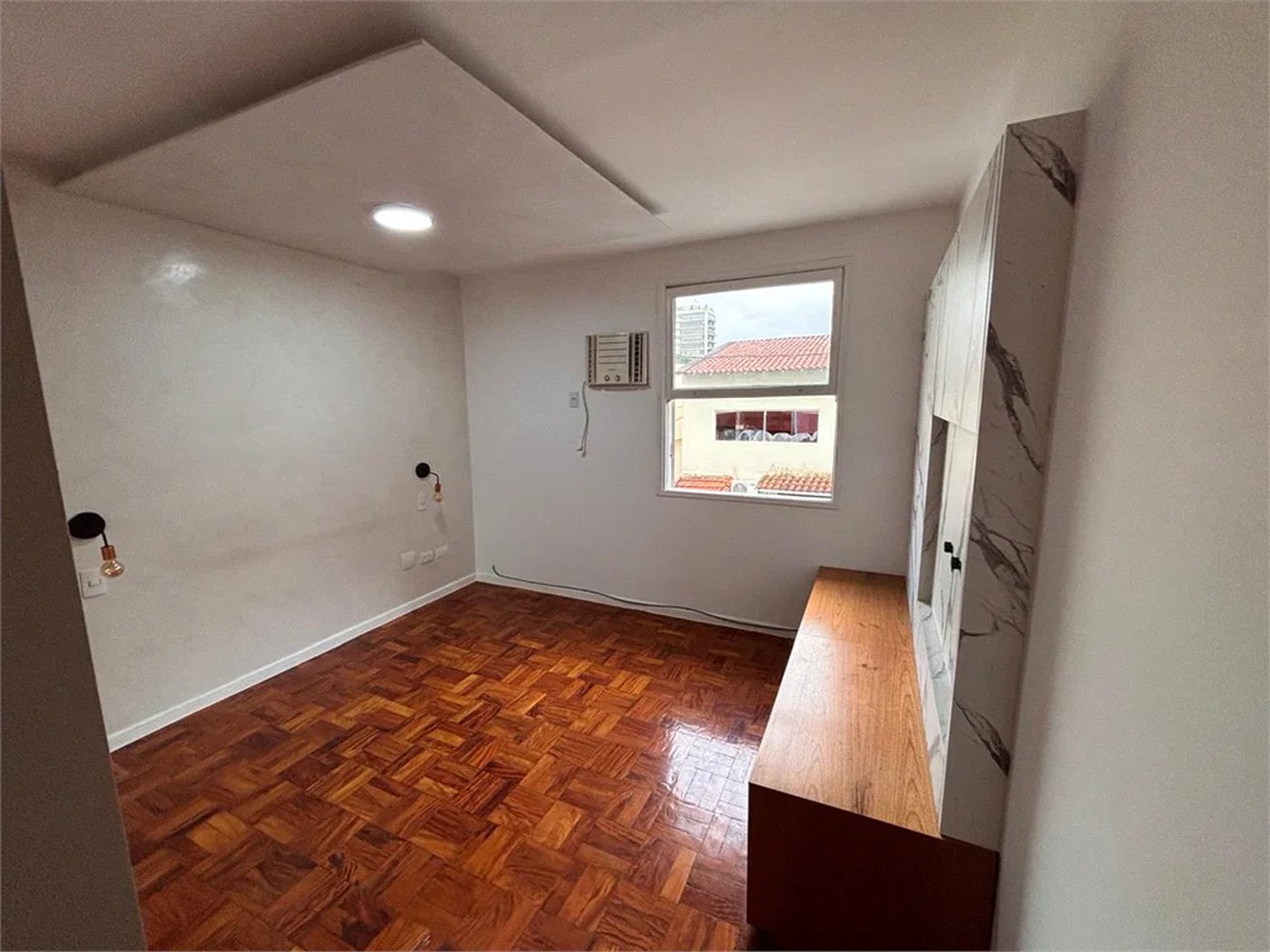Casa de Vila à venda com 3 quartos, sendo 1 suíte, no condomínio Ministro Luiz Gallotti, São Paulo - SP