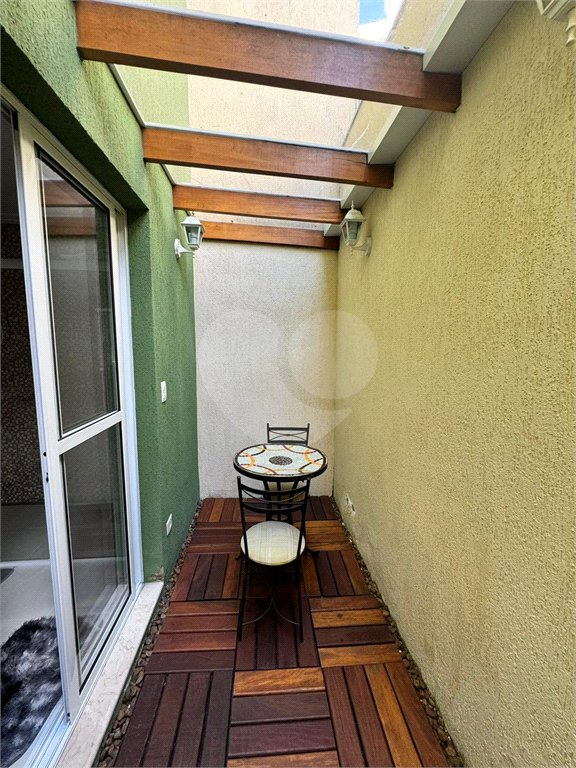 Casa à venda com 3 quartos, sendo 1 suíte, no condomínio Residencial Jardim das Flores 1510, Cotia - SP