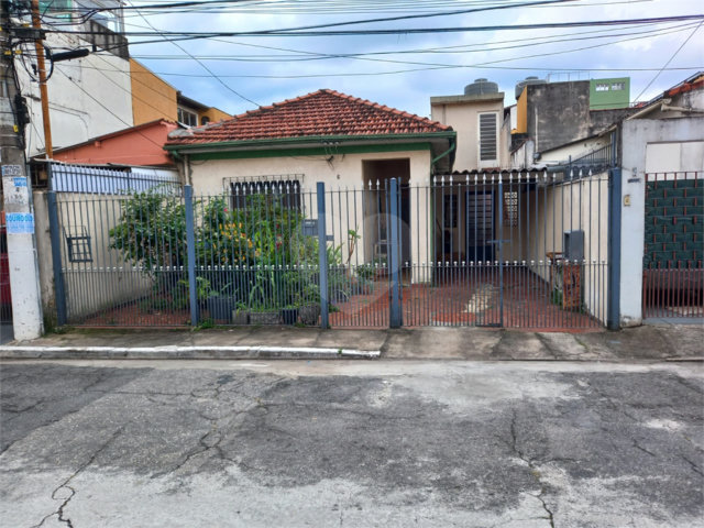 Terreno à venda com 2 quartos em Parque Peruche, São Paulo, SP