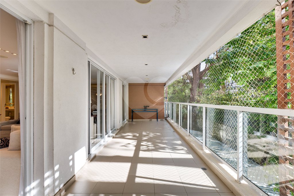 Apartamento à venda com 3 suítes em Granja Julieta, São Paulo, SP