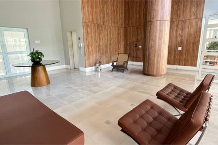 Apartamento à venda com 4 quartos, sendo 3 suítes, em Vila Andrade, São Paulo, SP
