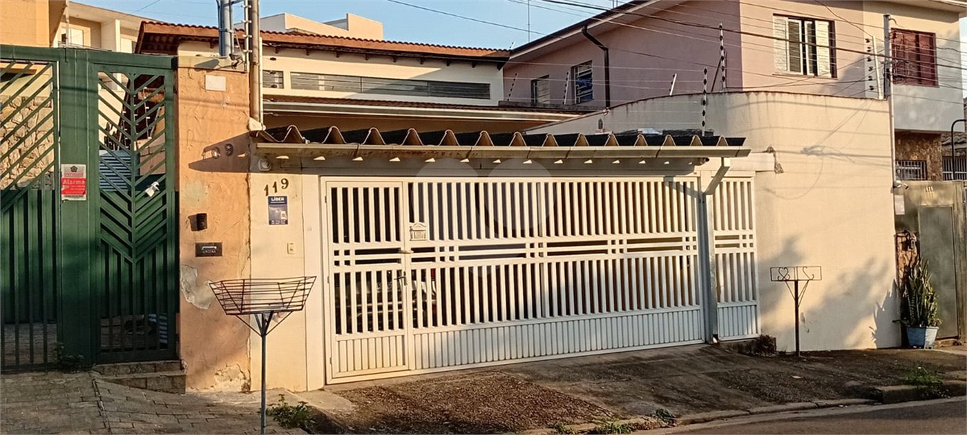 Casa à venda com 4 quartos, sendo 2 suítes,  em Vila Sônia, São Paulo, SP