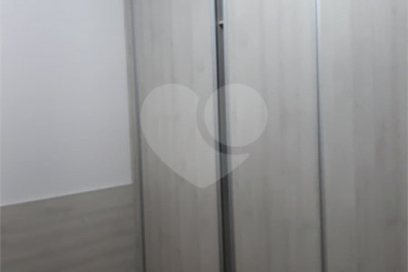 Apartamento à venda ou para alugar com 2 quartos, sendo 1 suíte, em Jardim Carambeí, São Roque, SP