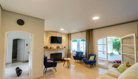 Casa à venda ou para alugar com 4 quartos, sendo 3 suítes, em Jardim Vivan, São Paulo, SP