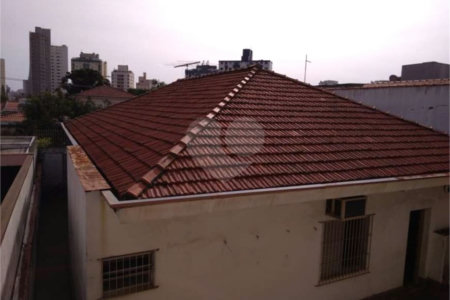 Sobrado à venda com 3 quartos em Bosque da Saúde, São Paulo, SP