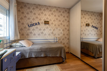 Apartamento à venda com 3 suítes em Parque Reboucas, São Paulo, SP