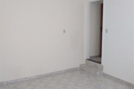 Casa Térrea à venda com 3 quartos em Vila Prel, São Paulo, SP