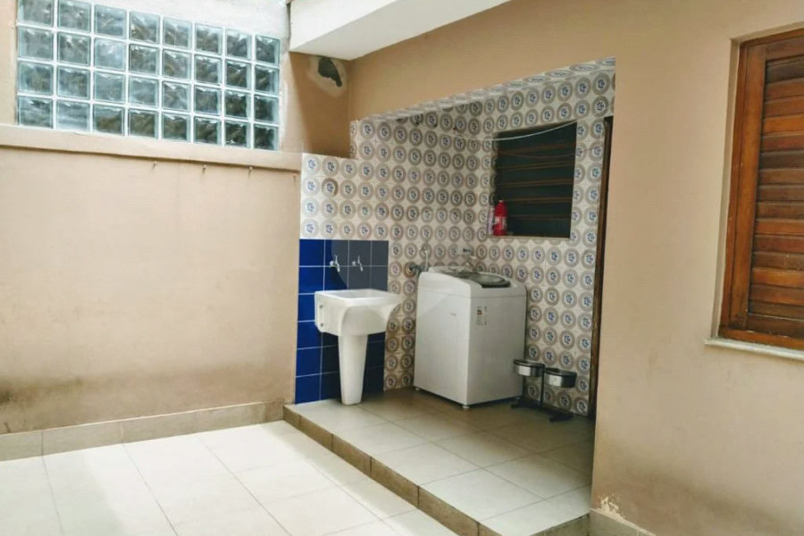 Sobrado à venda com 4 quartos, sendo 1 suíte, em Limão, São Paulo, SP
