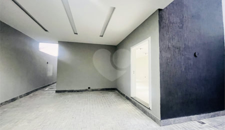 Casa à venda com 3 quartos, sendo 1 suíte, no condomínio Vale dos Sonhos 2, Rio de Janeiro - RJ