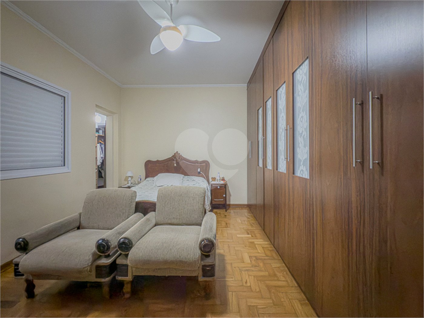 Casa à venda com 3 quartos, sendo 2 suítes,  em Jardim da Saúde, São Paulo, SP