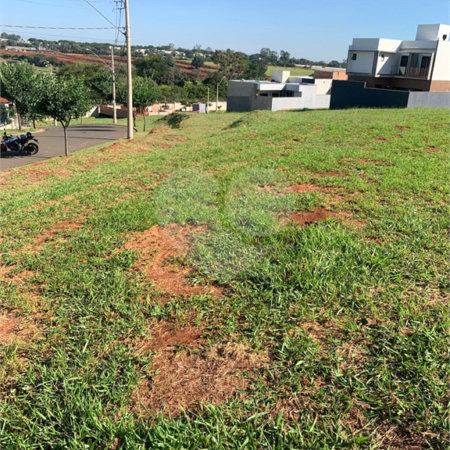 Terreno à venda em Jardim São Camilo, Araraquara, SP